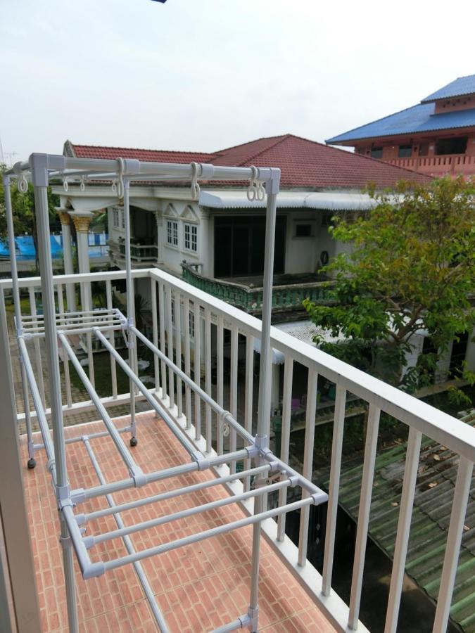 Patone Hostel Phra Nakhon Si Ayutthaya Exterior photo